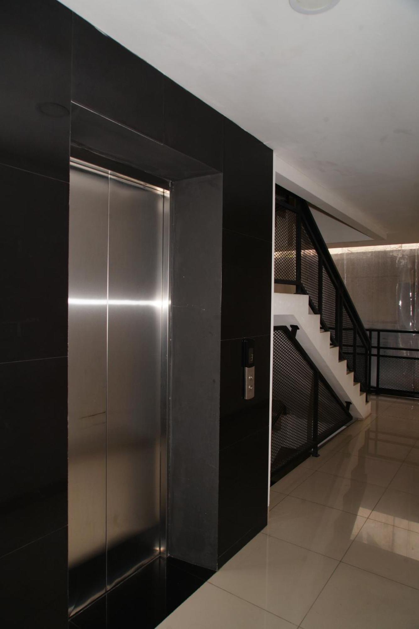 Residence T63 By Shm Jakarta Exterior foto